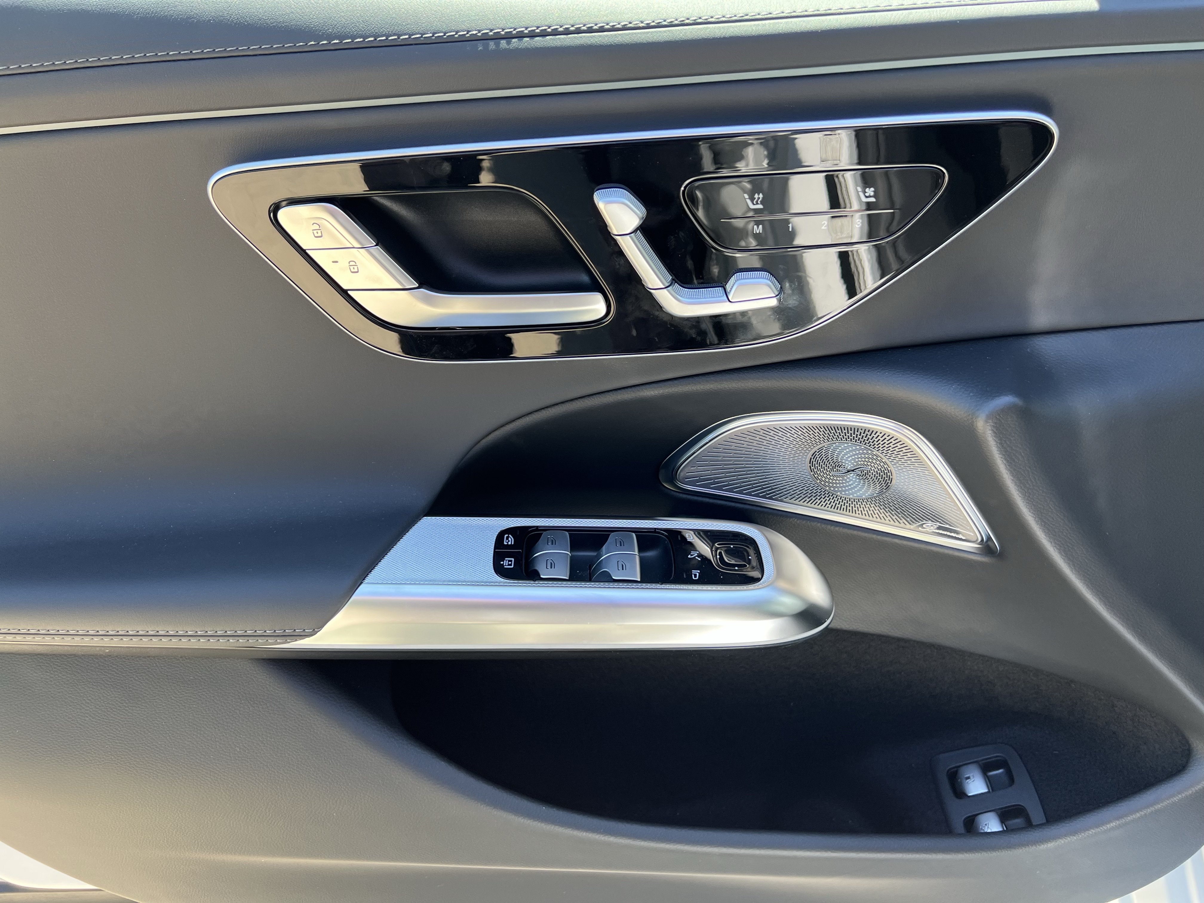New 2026 Mercedes-Benz E 53 AMG e 4MATIC Sedan image 13