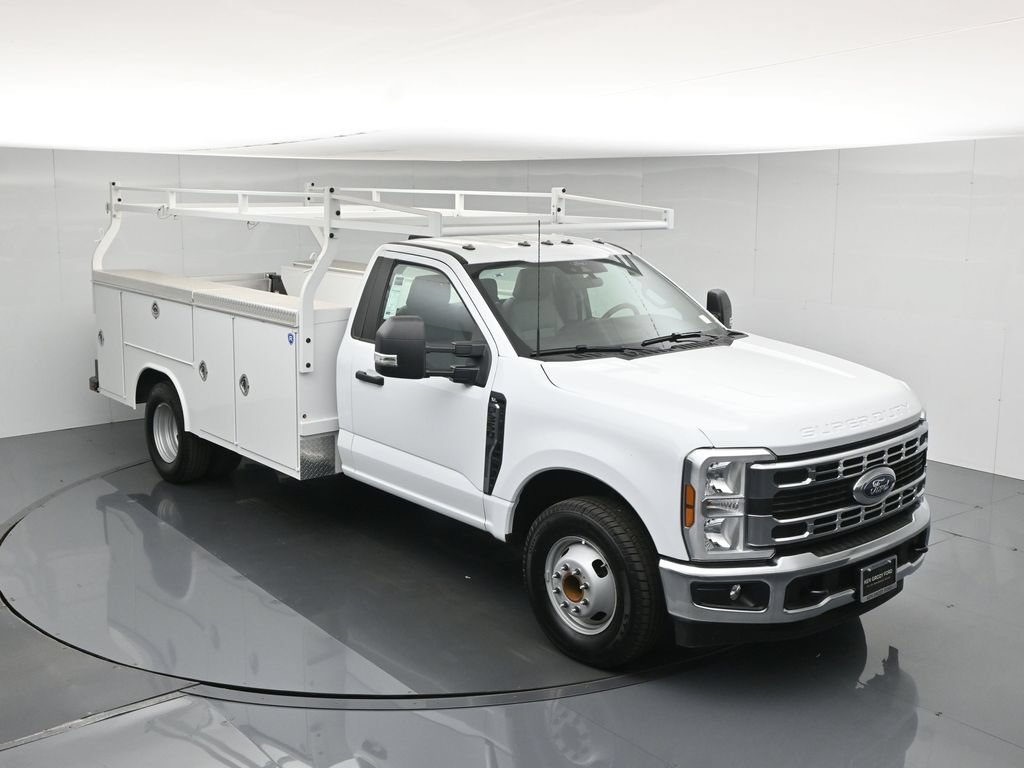 New 2026 Ford F350 XL w/ XL Chrome Package RWD image 42