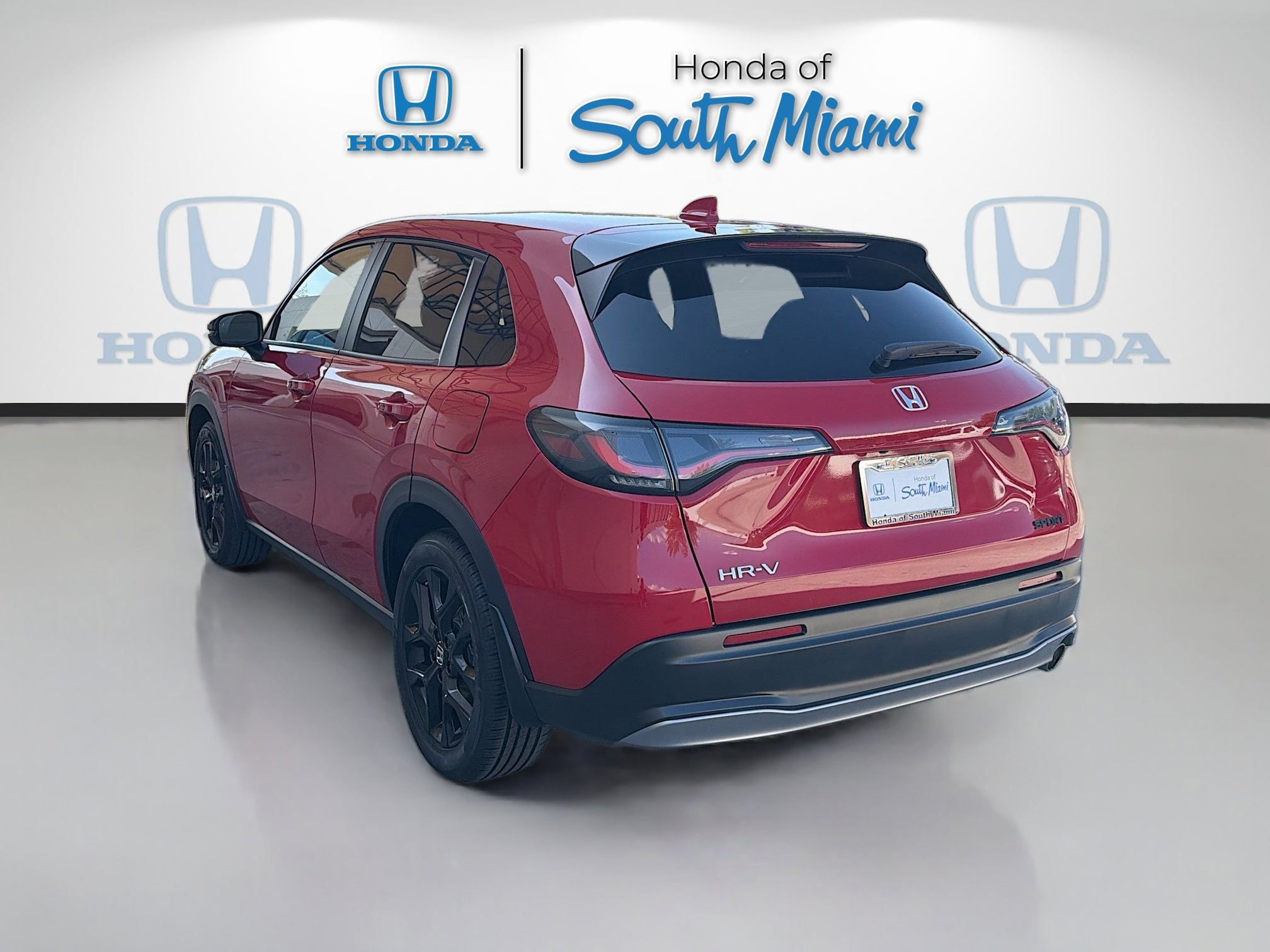 Used 2025 Honda HR-V Sport image 5