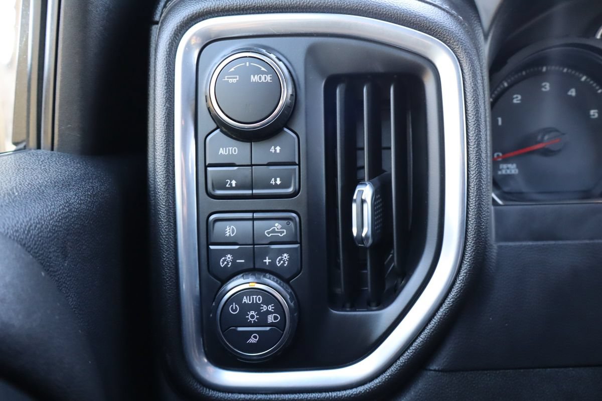 Used 2020 Chevrolet Silverado 3500 LT w/ All Star Edition AWD/4WD image 28