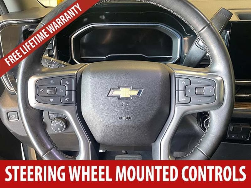 Used 2025 Chevrolet Silverado 1500 LT AWD/4WD image 10