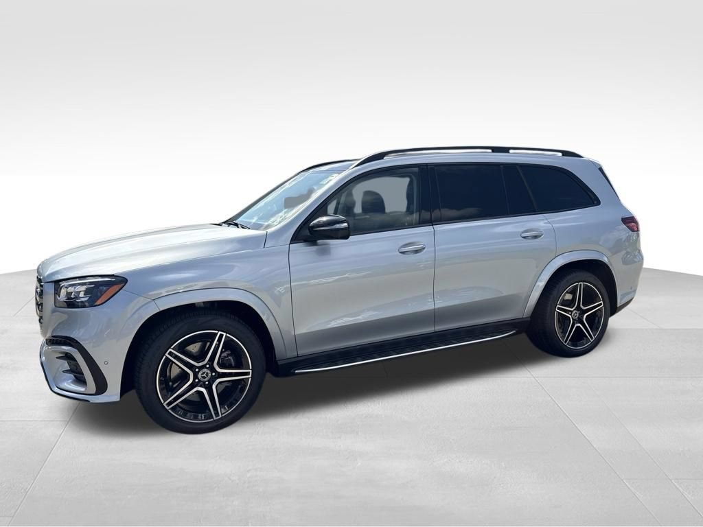 New 2026 Mercedes-Benz GLS 450 4MATIC image 3