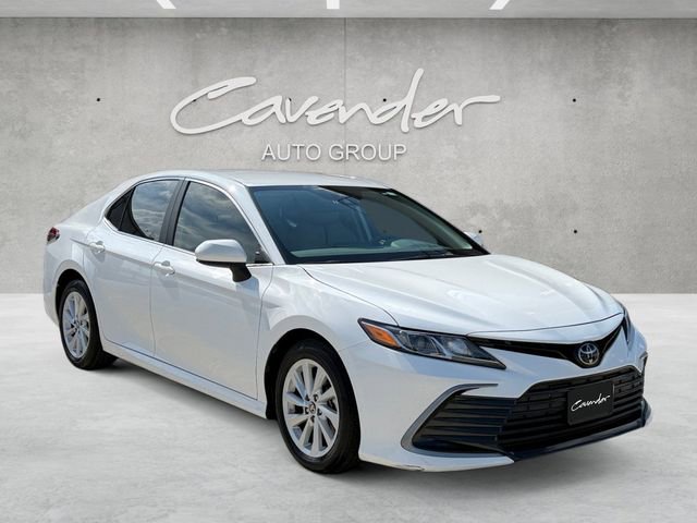 Used 2024 Toyota Camry LE FWD image 2