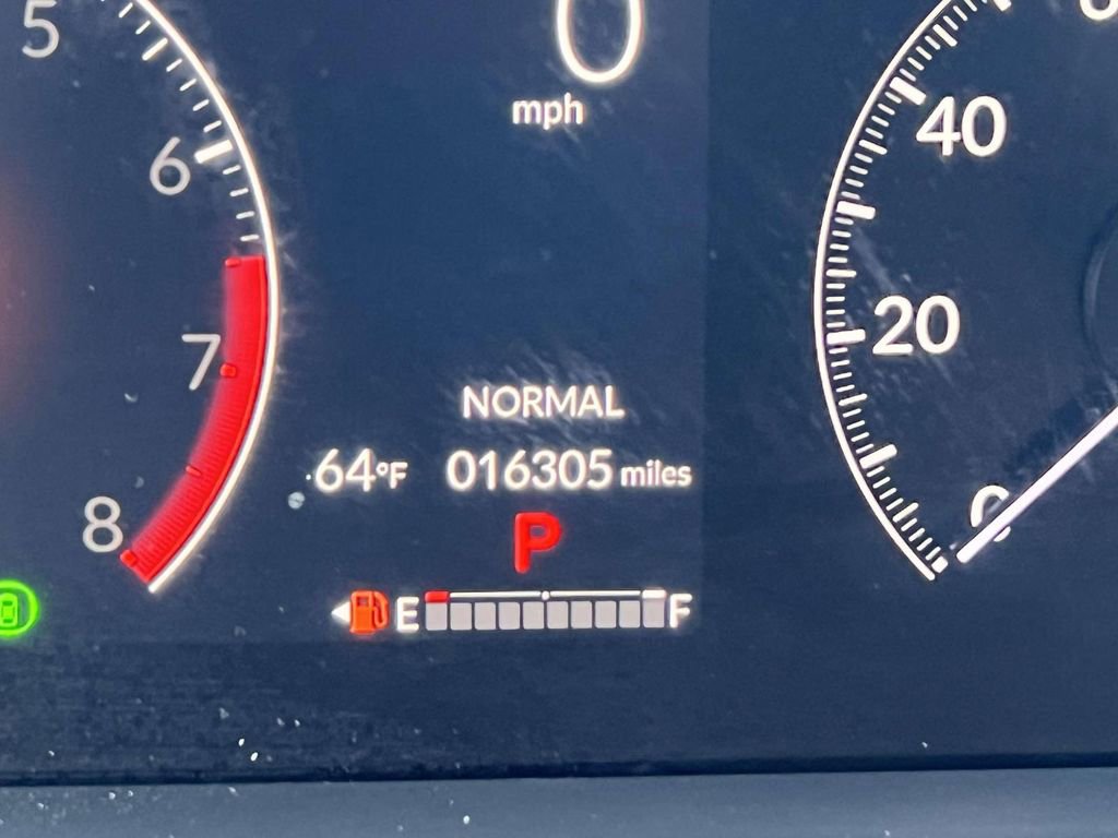 Used 2023 Honda Pilot Touring image 27