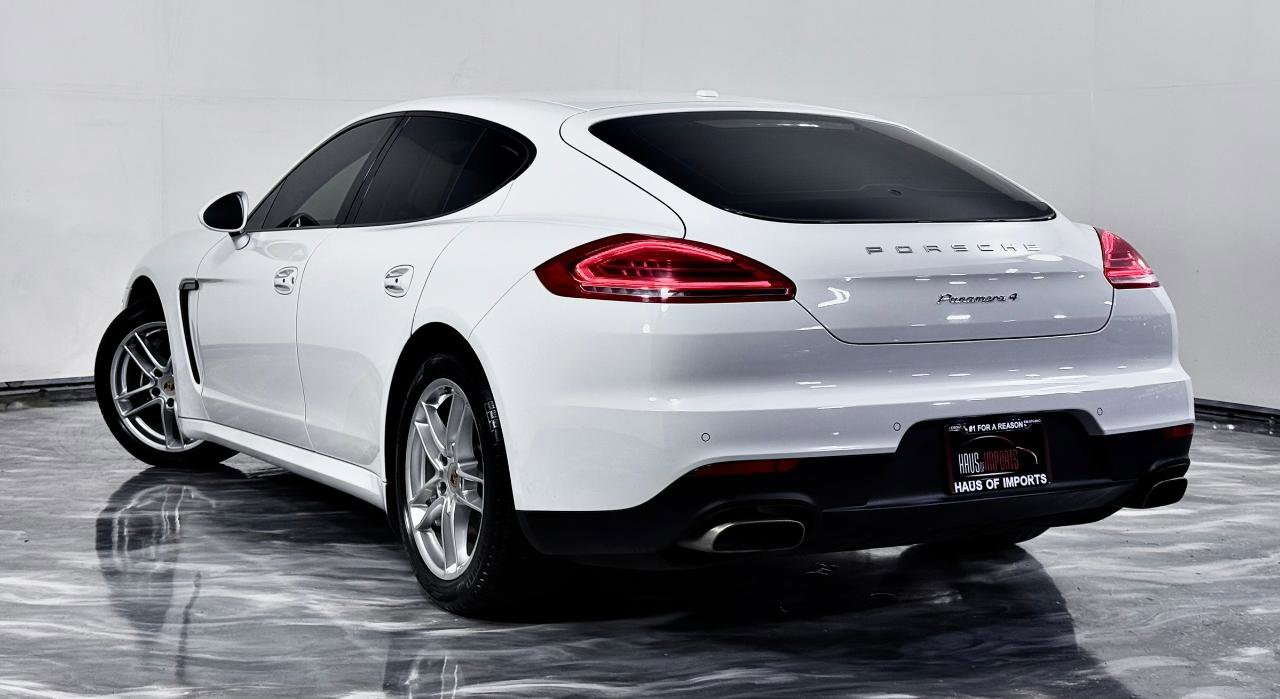Used 2014 Porsche Panamera 4 image 11