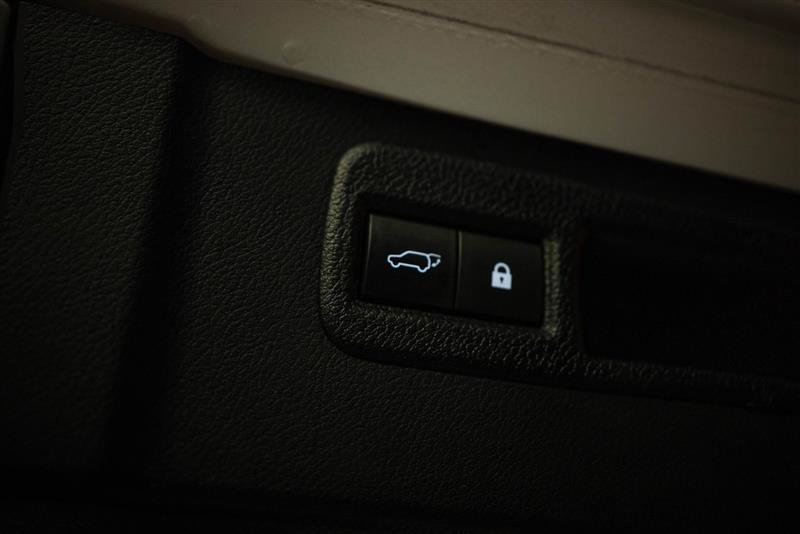 Used 2020 Lexus NX 300 FWD image 8