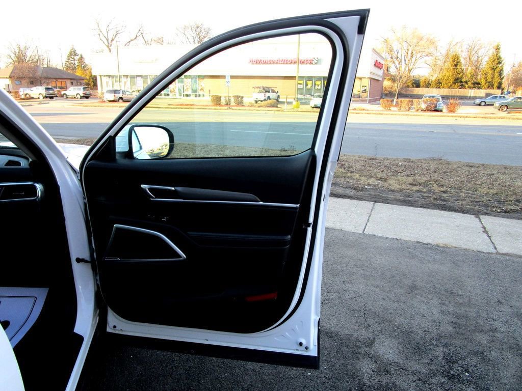 Used 2022 Kia Telluride S image 40