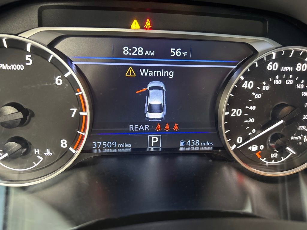 Used 2025 Nissan Altima 2.5 SR FWD image 3