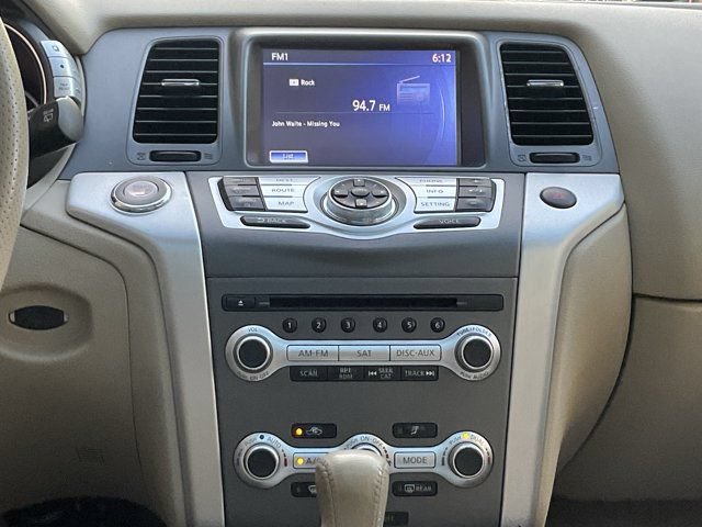 Used 2013 Nissan Murano SL w/ Navigation Pkg AWD/4WD image 17