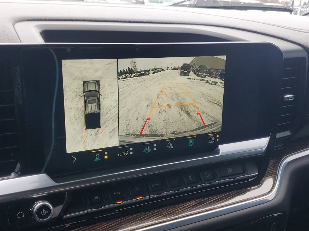 Used 2022 GMC Sierra 1500 Elevation w/ Elevation Premium Package image 22