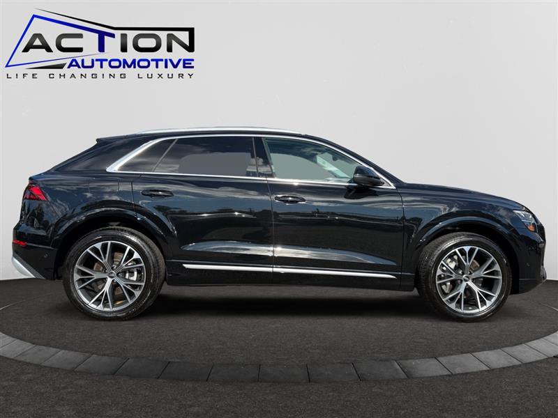 Used 2024 Audi Q8 Premium Plus w/ Premium Plus Package image 9