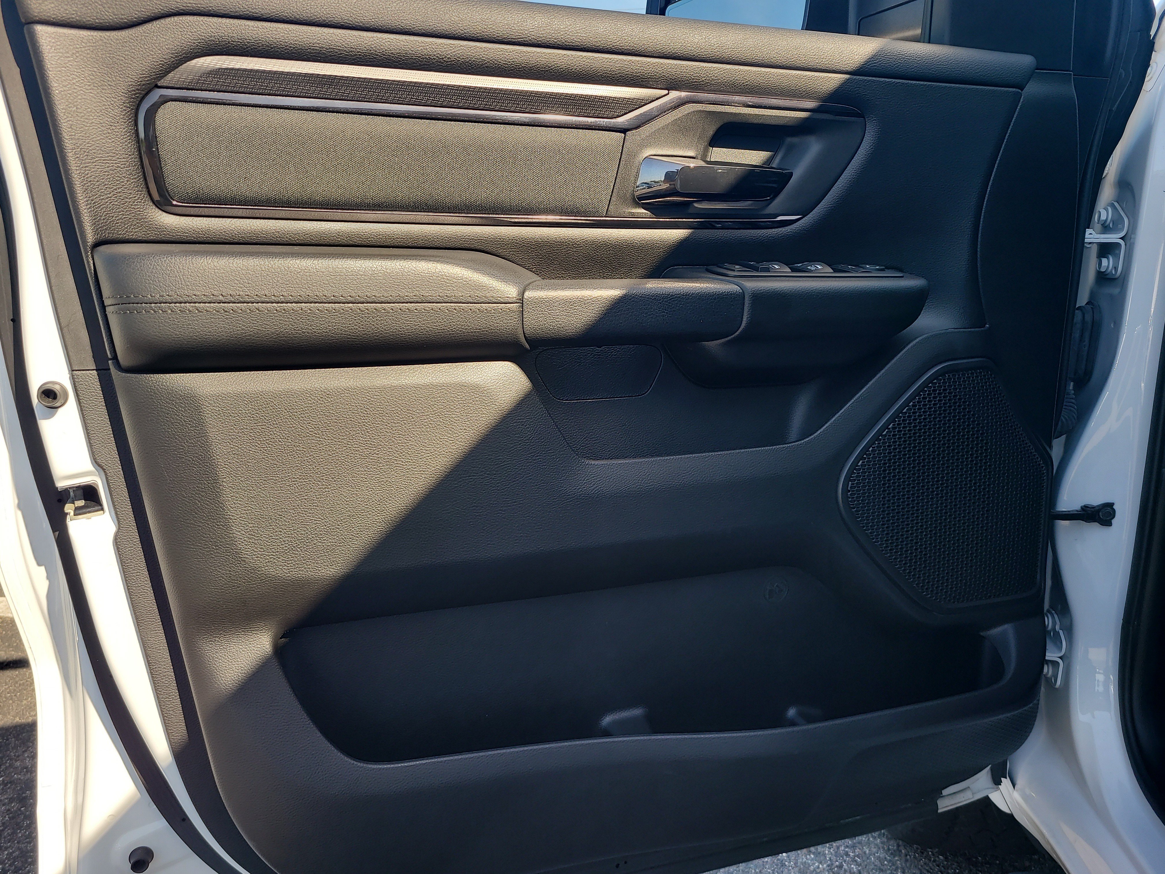 Used 2023 RAM 1500 Big Horn AWD/4WD image 16