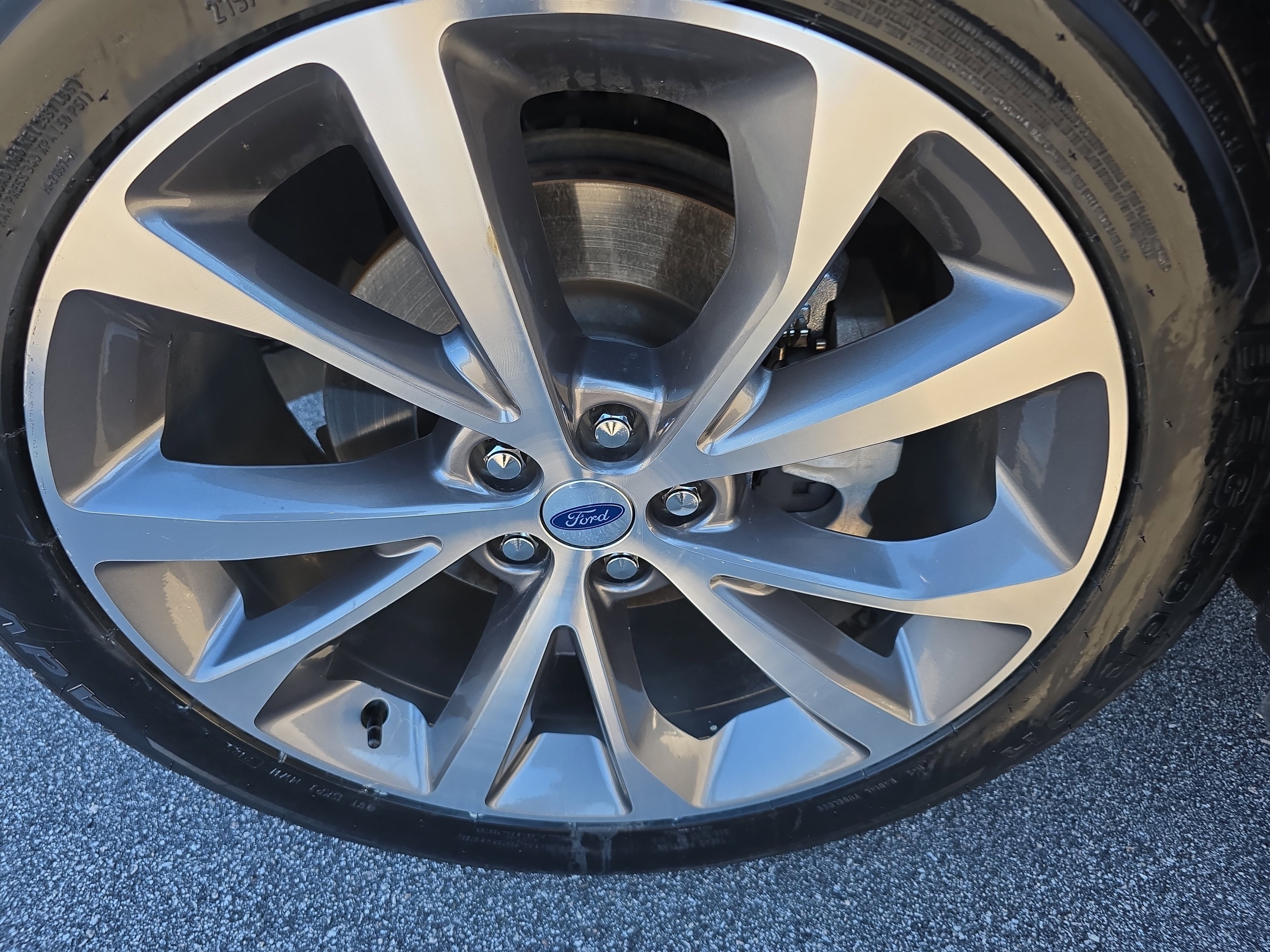 Used 2025 Ford Explorer Platinum w/ Ultimate Package image 33