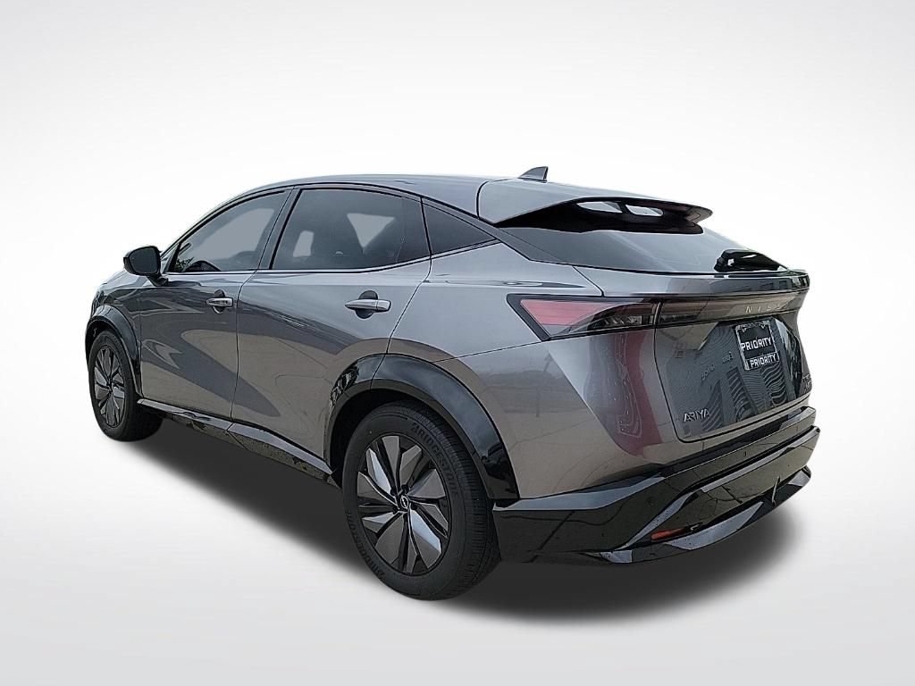 Used 2023 Nissan Ariya AWD image 3