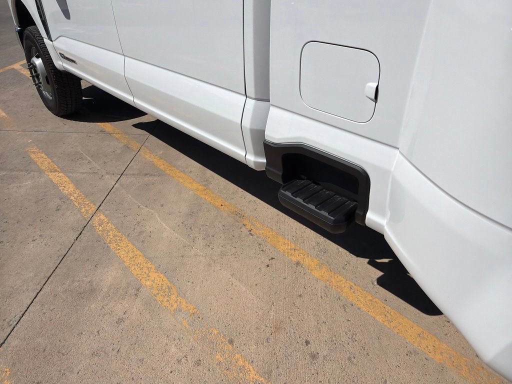New 2026 Ford F350 XL AWD/4WD image 14