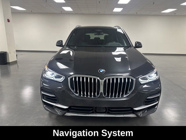 Used 2022 BMW X5 xDrive40i AWD/4WD image 2