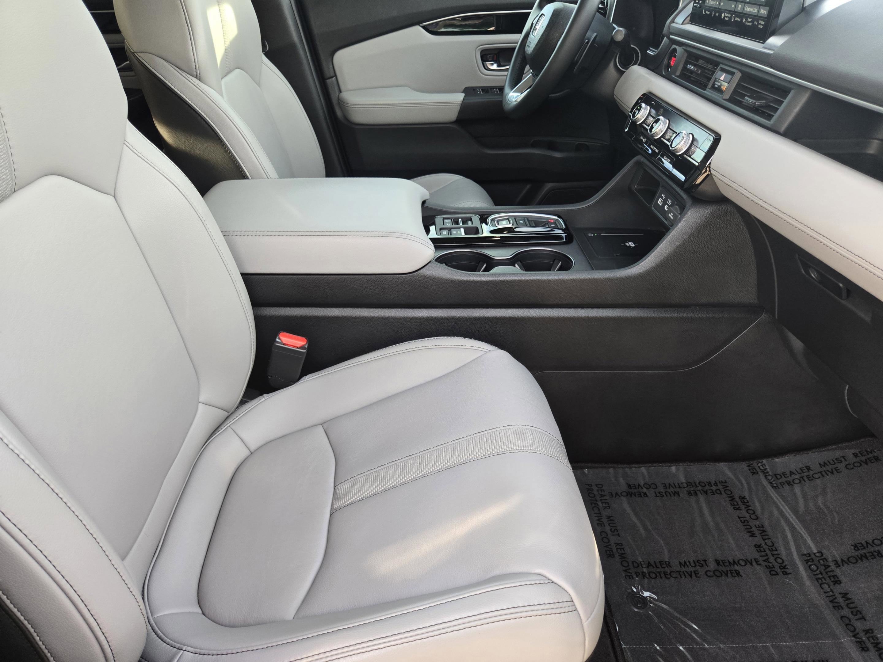 Used 2023 Honda Pilot EX-L image 10