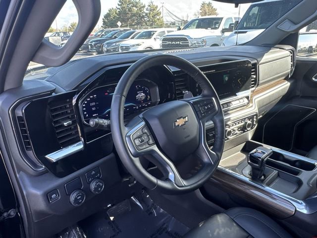 Certified 2025 Chevrolet Silverado 1500 LT w/ Leather Package image 10