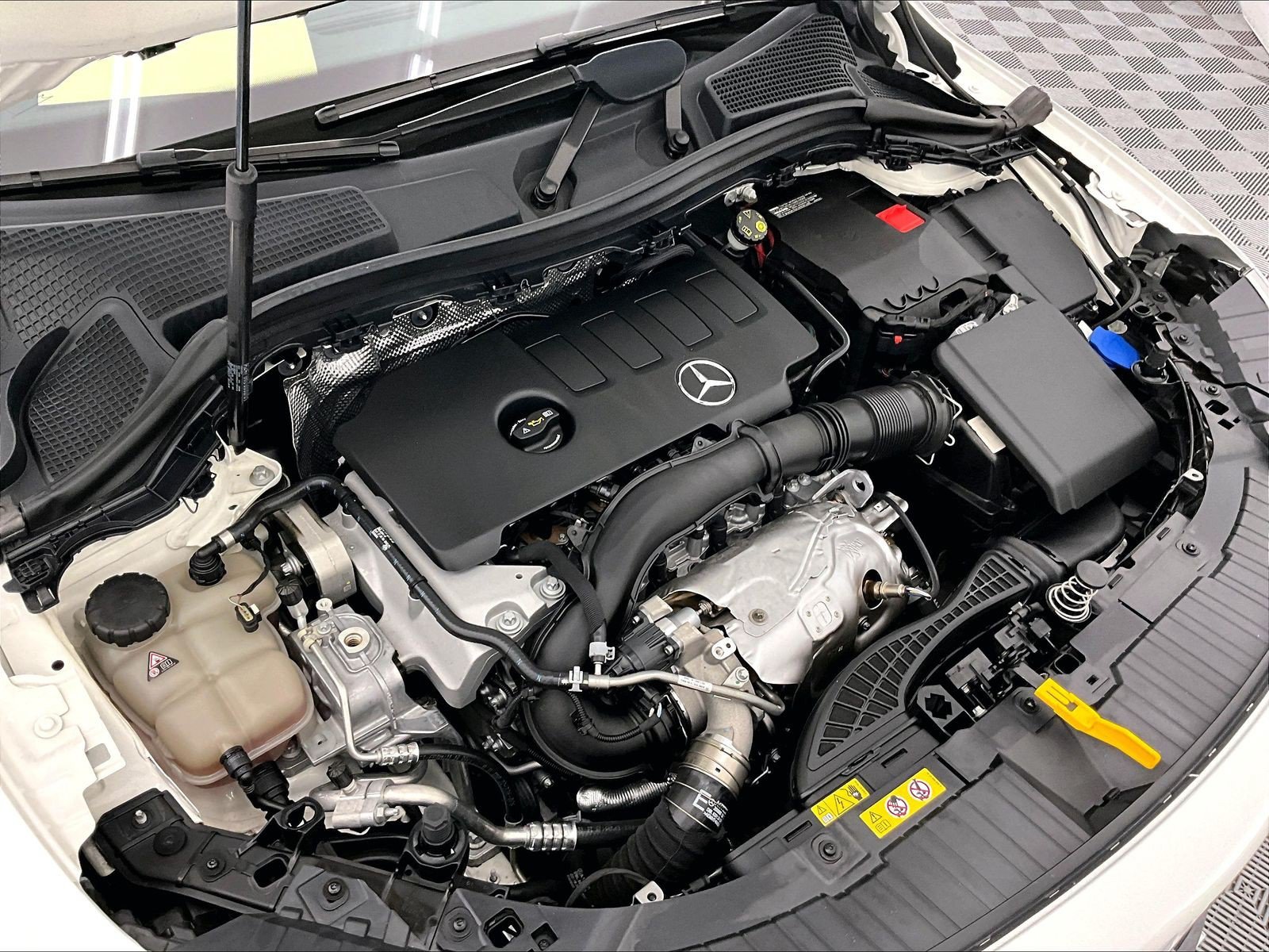 Certified 2023 Mercedes-Benz GLA 250 image 30