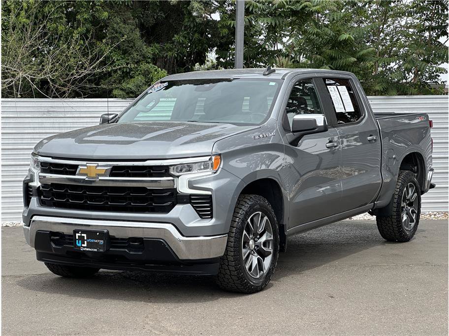 Used 2023 Chevrolet Silverado 1500 LT AWD/4WD image 6