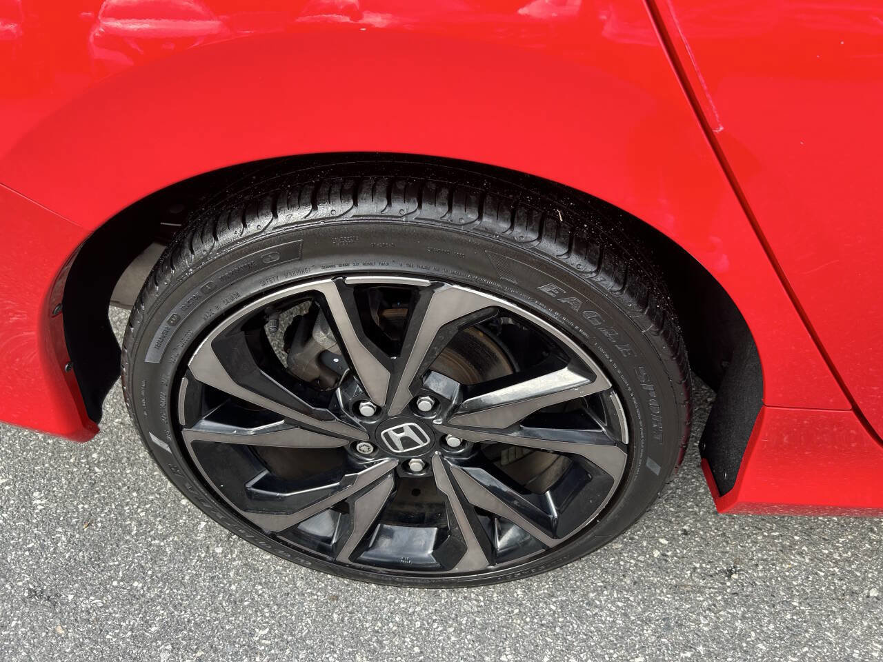 Used 2020 Honda Civic Sport image 12