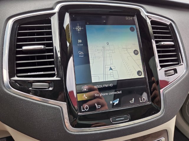 Used 2016 Volvo XC90 T6 Momentum w/ Momentum Plus Package AWD/4WD image 29