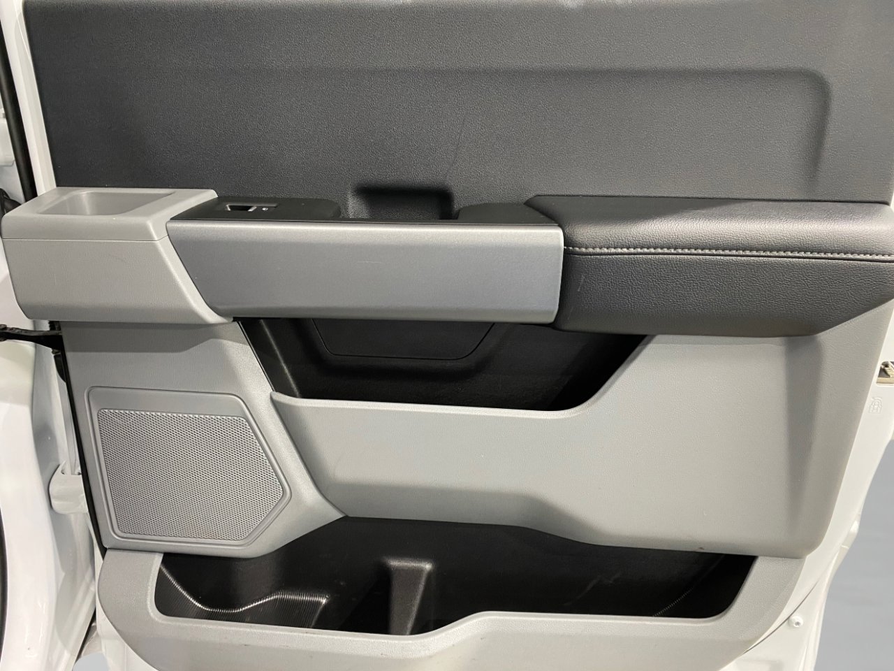 Used 2023 Ford F250 XLT w/ FX4 Off-Road Package image 22