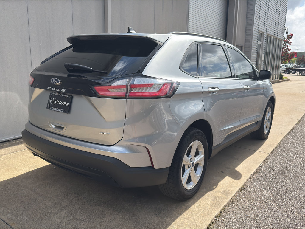 Used 2022 Ford Edge SE AWD/4WD image 3