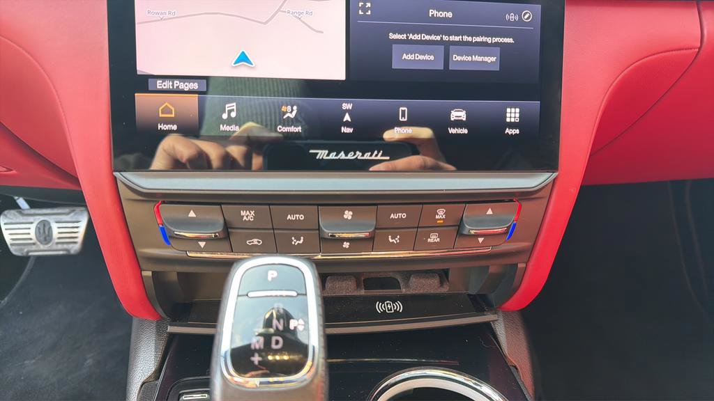 Used 2022 Maserati Quattroporte Modena Q4 image 37