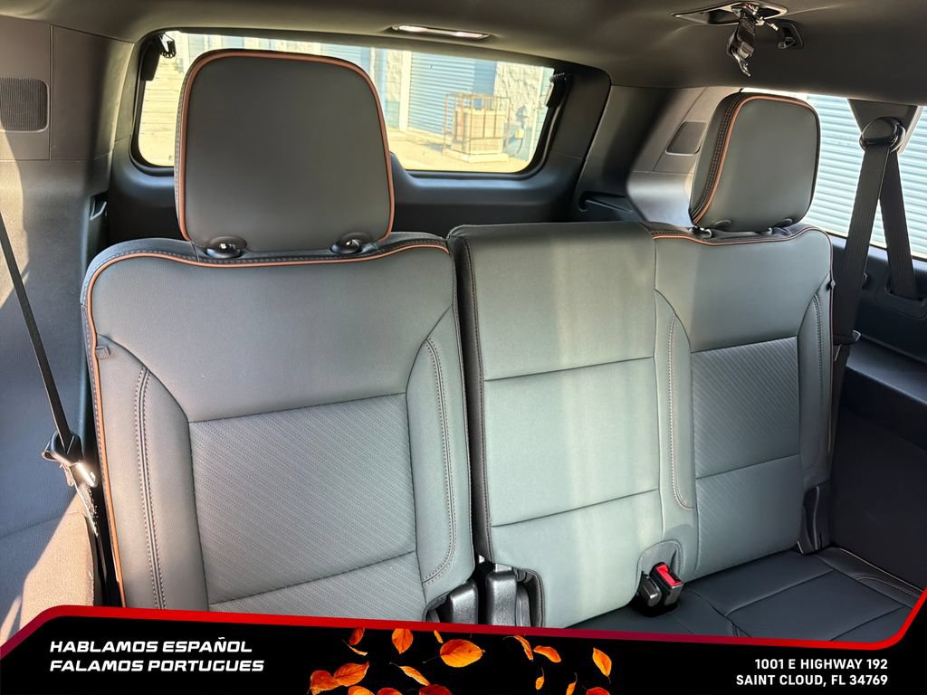 Used 2026 GMC Yukon XL AT4 AWD/4WD image 32