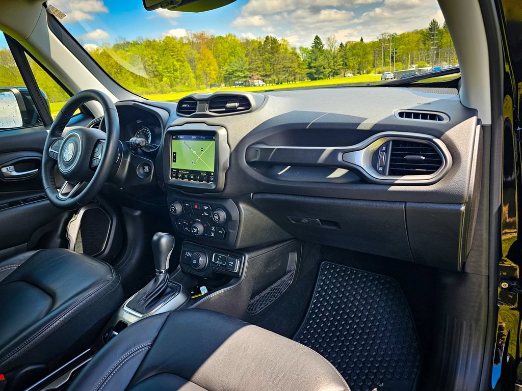 Certified 2022 Jeep Renegade Limited AWD/4WD image 41