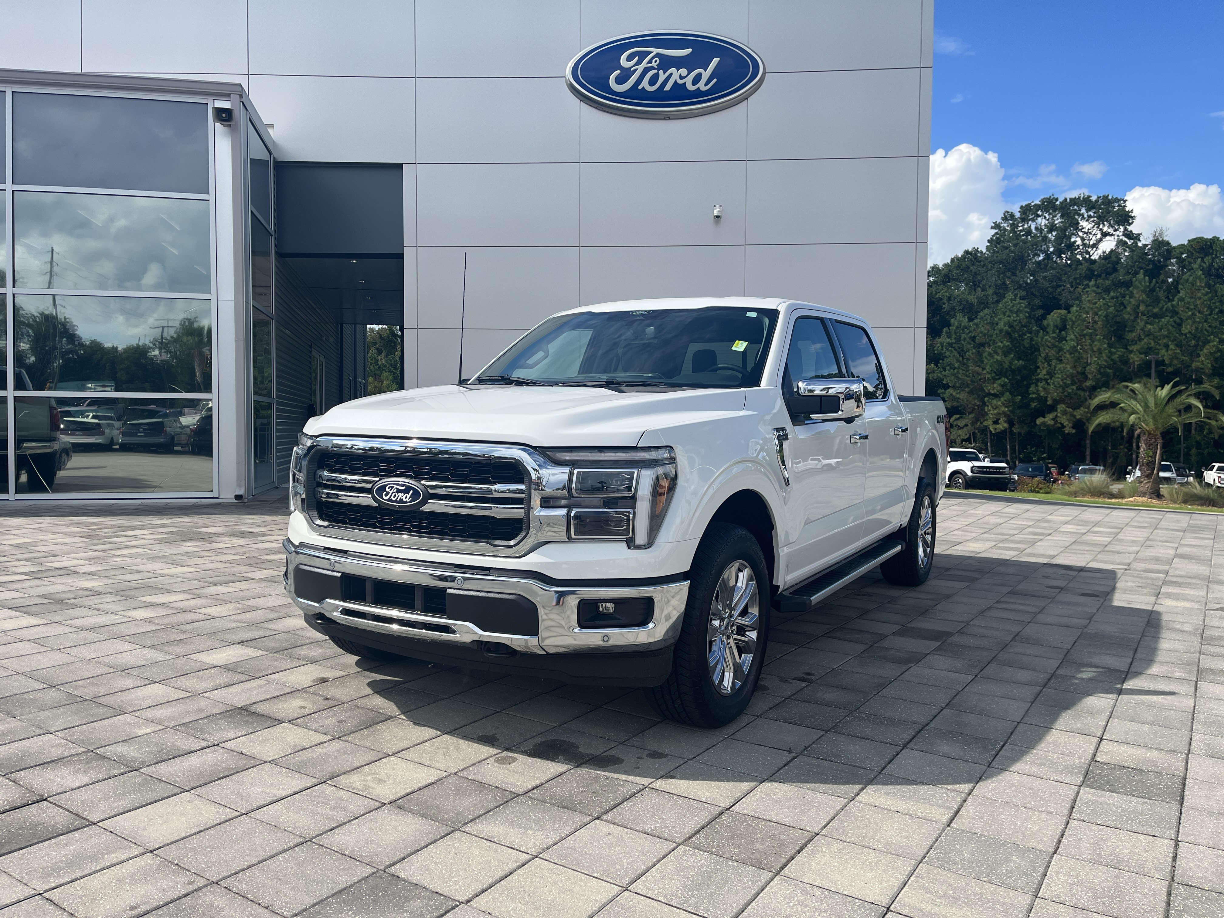 New 2026 Ford F150 Lariat w/ Equipment Group 501A Mid AWD/4WD image 2