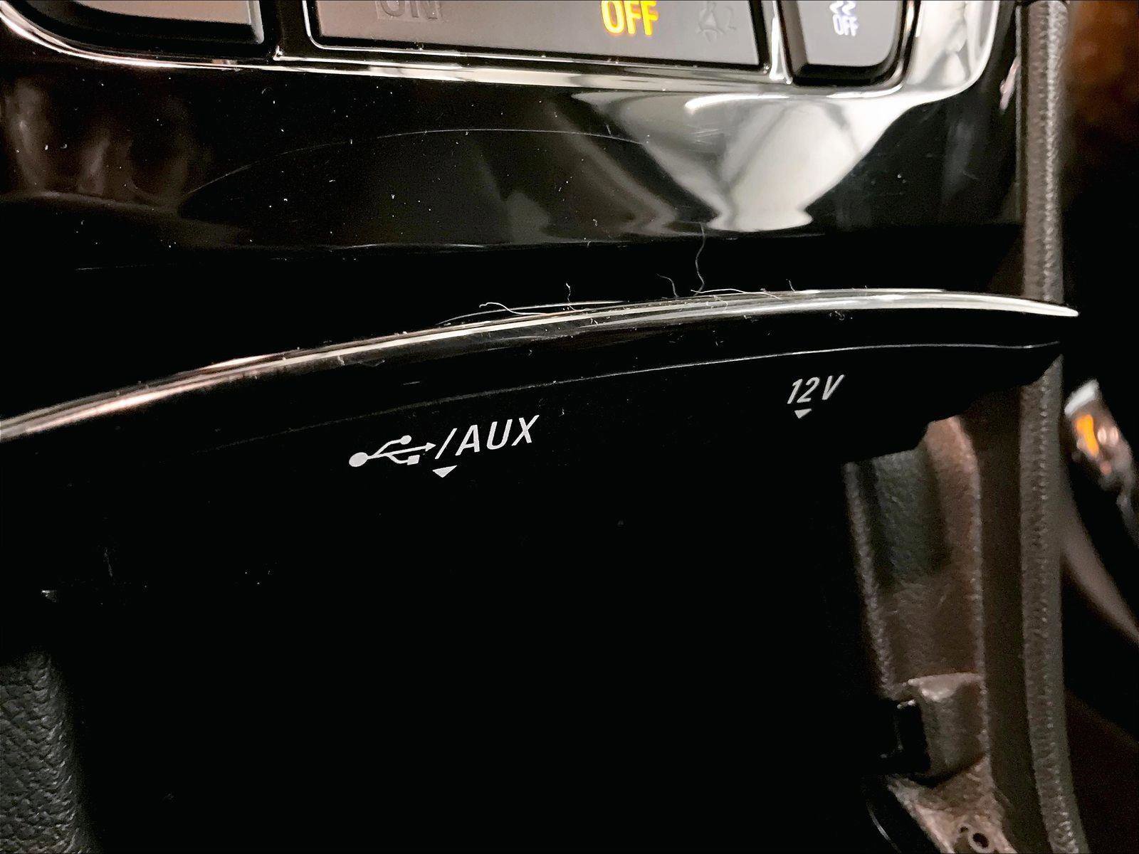 Used 2021 Buick Encore Preferred w/ Safety Package image 31