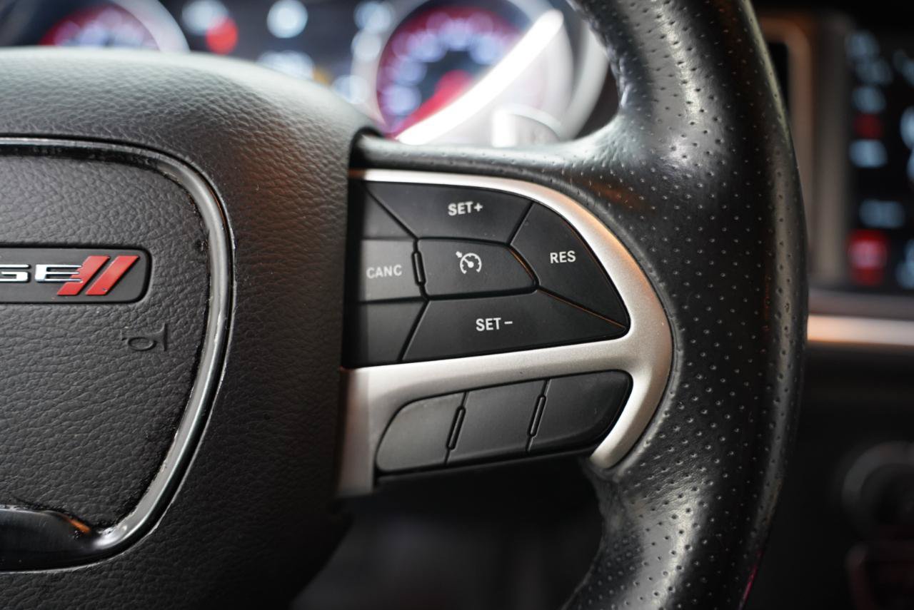 Used 2018 Dodge Charger R/T RWD image 14