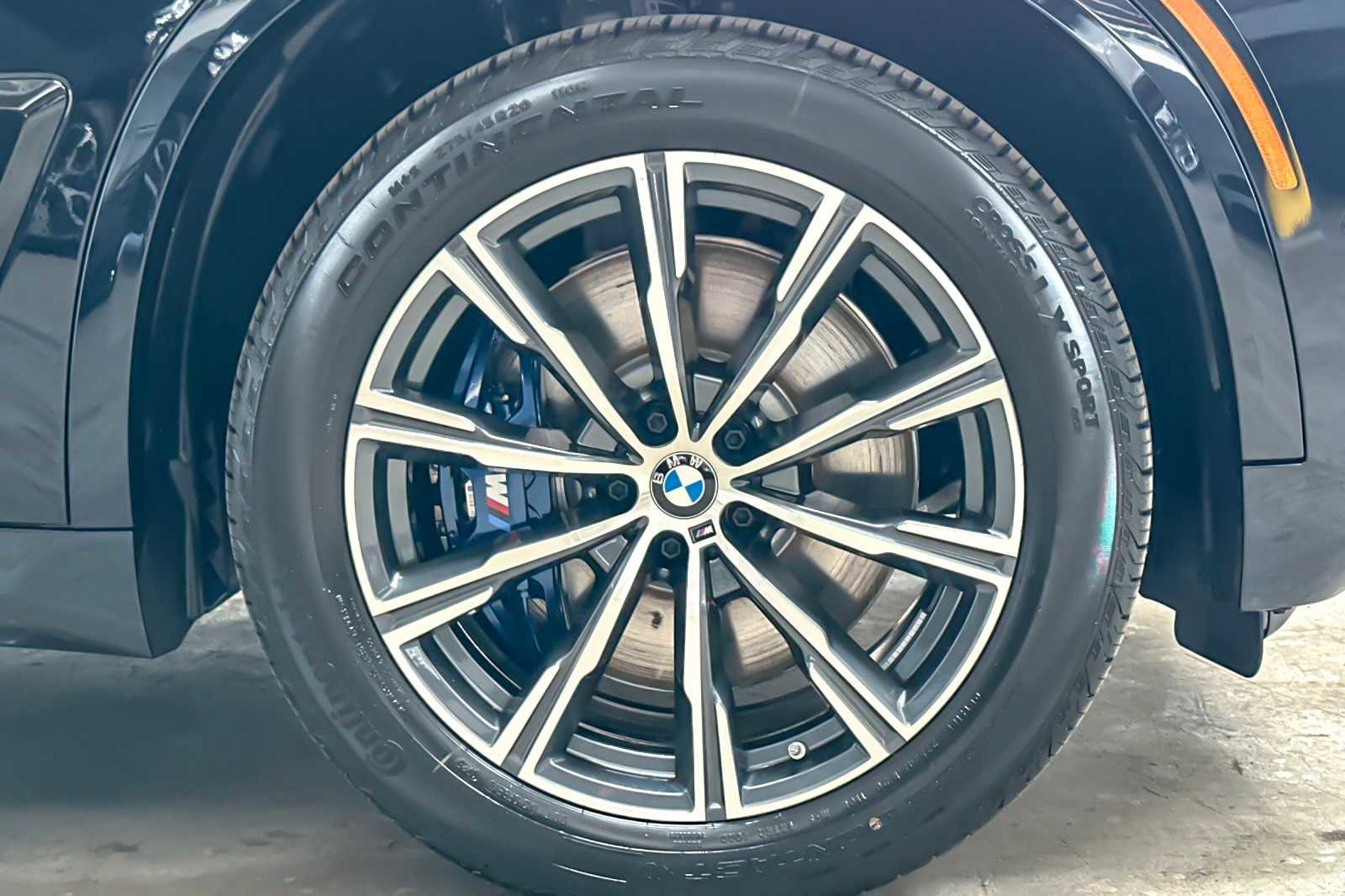 New 2026 BMW X5 xDrive50e w/ M Sport Package image 25