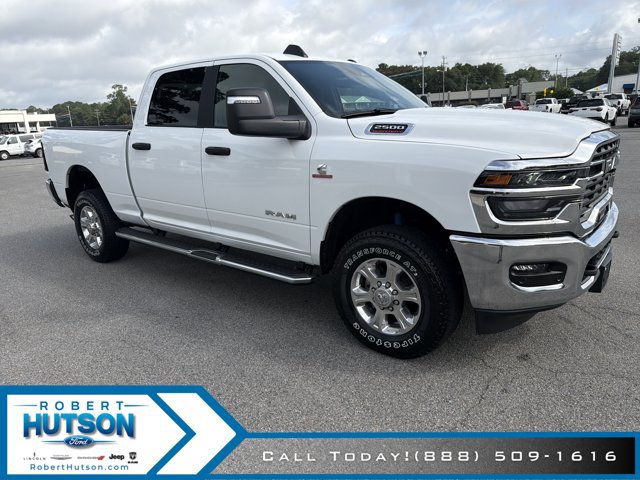 Used 2026 RAM 2500 Big Horn AWD/4WD image 4