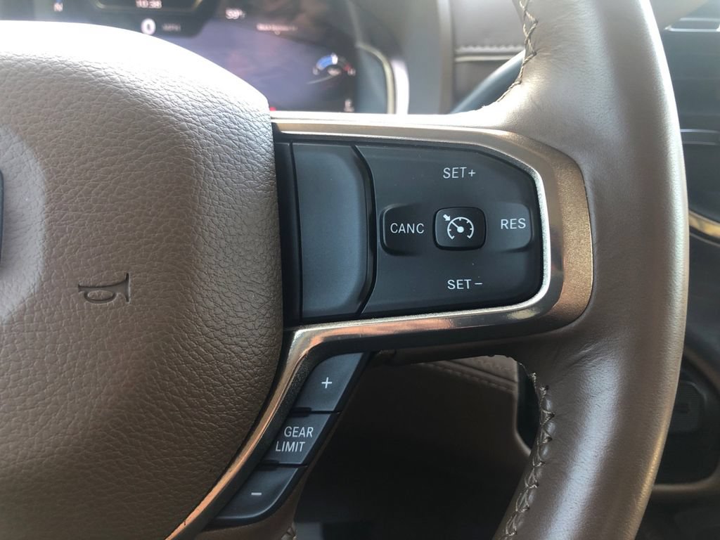 Certified 2024 RAM 3500 Limited AWD/4WD image 32