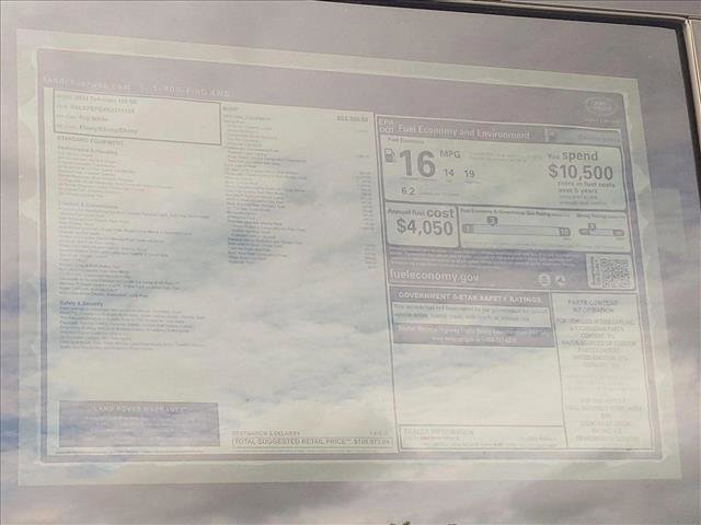 New 2024 Land Rover Defender 110 SE image 20