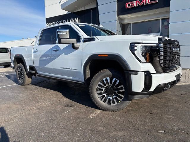 New 2026 GMC Sierra 2500 Denali Ultimate w/ Max Trailering Package video 3