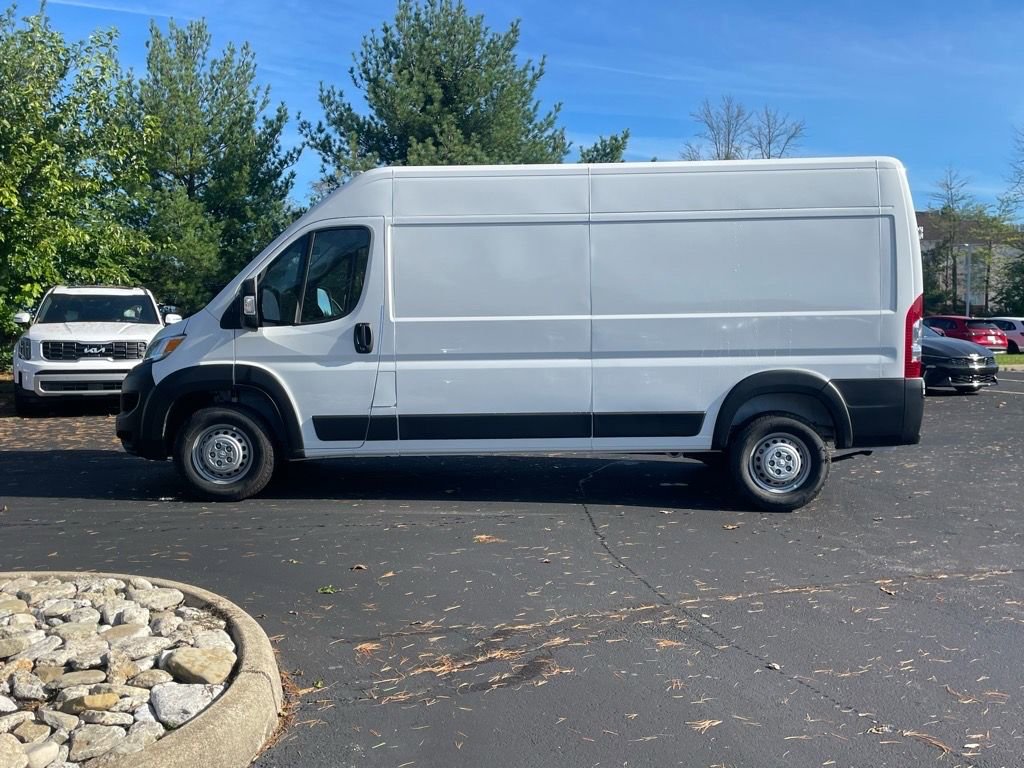 New 2024 RAM ProMaster 2500 w/ Cold Weather Group image 5