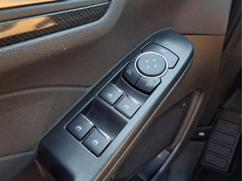 Used 2024 Ford Escape ST-Line w/ Tech Pack #1 AWD/4WD image 30