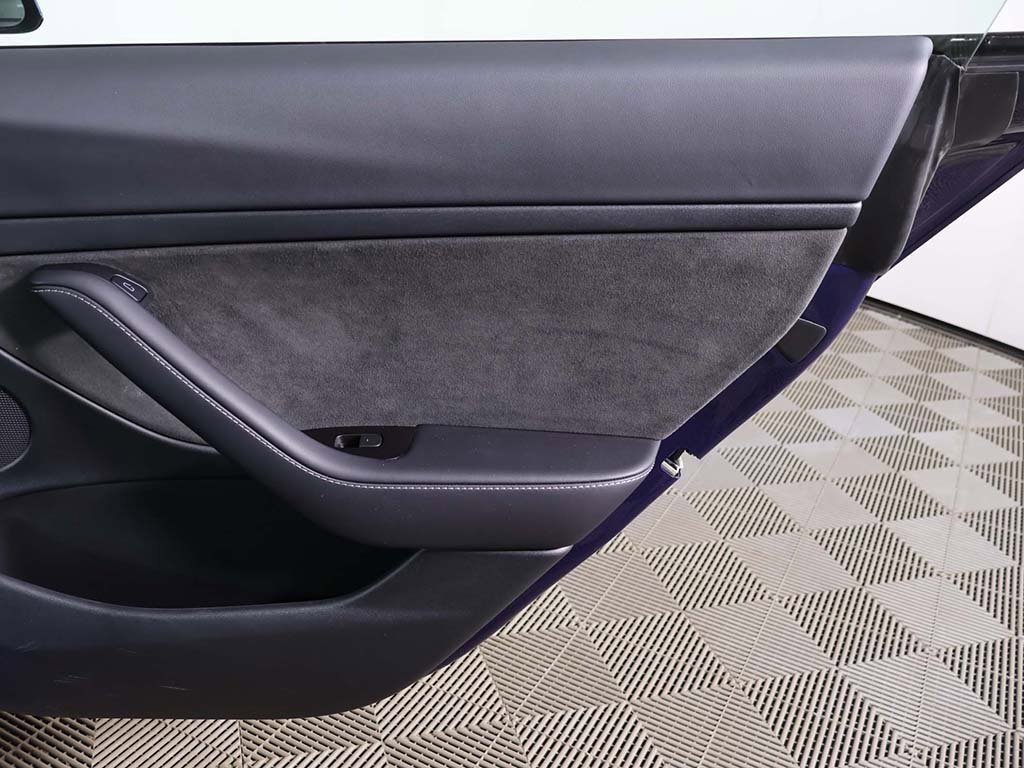 Used 2023 Tesla Model 3 Performance image 27