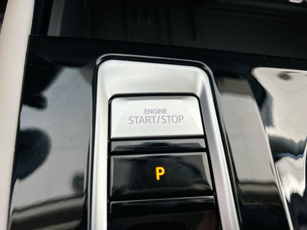 New 2026 Volkswagen Atlas SE image 33