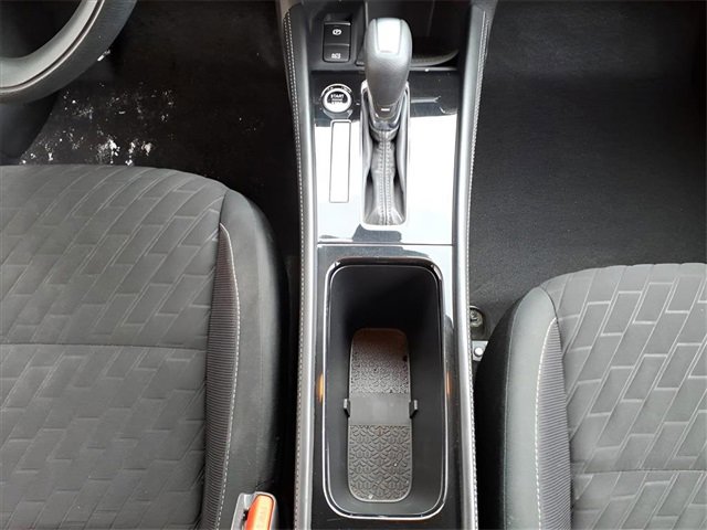 Used 2021 Nissan Kicks SV image 20