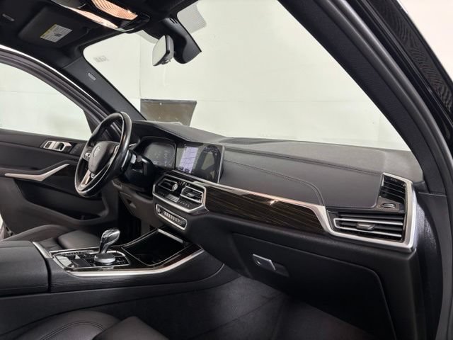 Used 2019 BMW X5 xDrive40i w/ Premium Package 2 AWD/4WD image 22