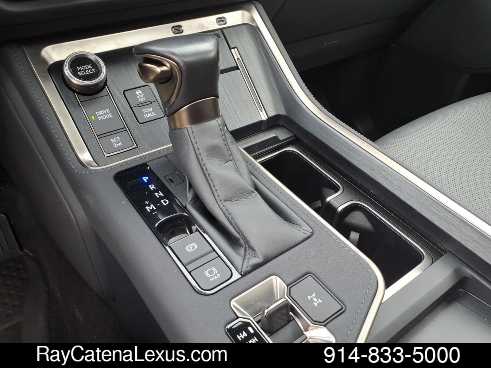 Certified 2024 Lexus GX 550 w/ Accessory Package (Z1) AWD/4WD image 14