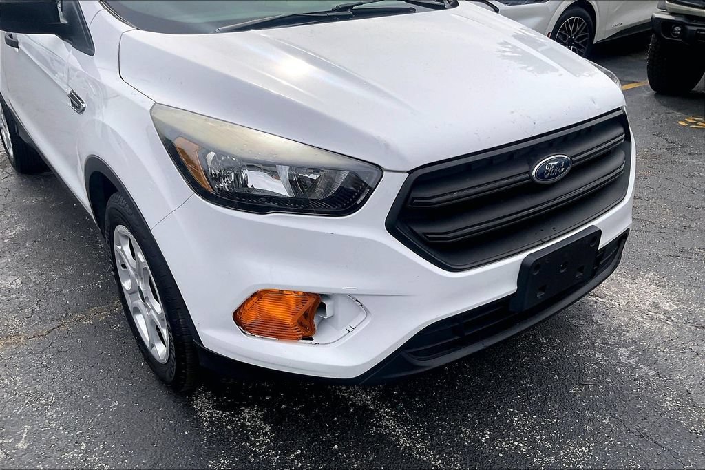 Used 2019 Ford Escape S FWD image 29