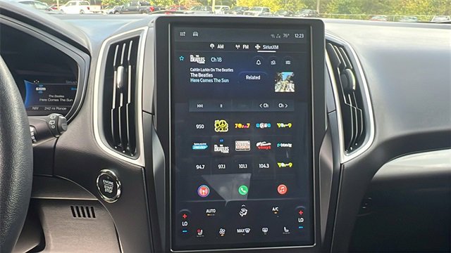 Used 2024 Ford Edge SEL w/ Convenience Package image 23