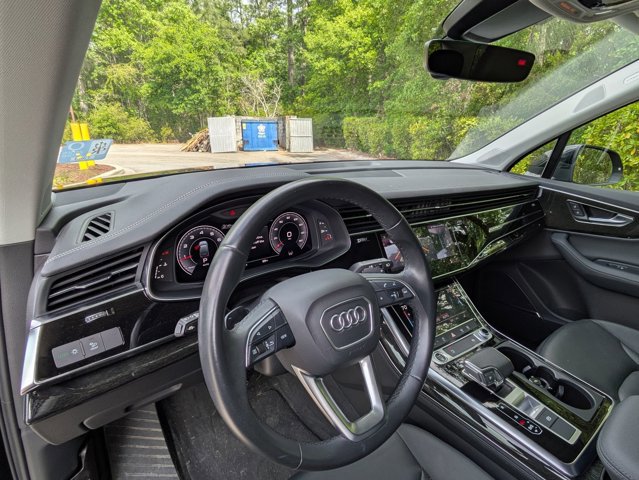 Used 2023 Audi Q7 2.0T Premium Plus w/ Premium Plus Package AWD/4WD image 10