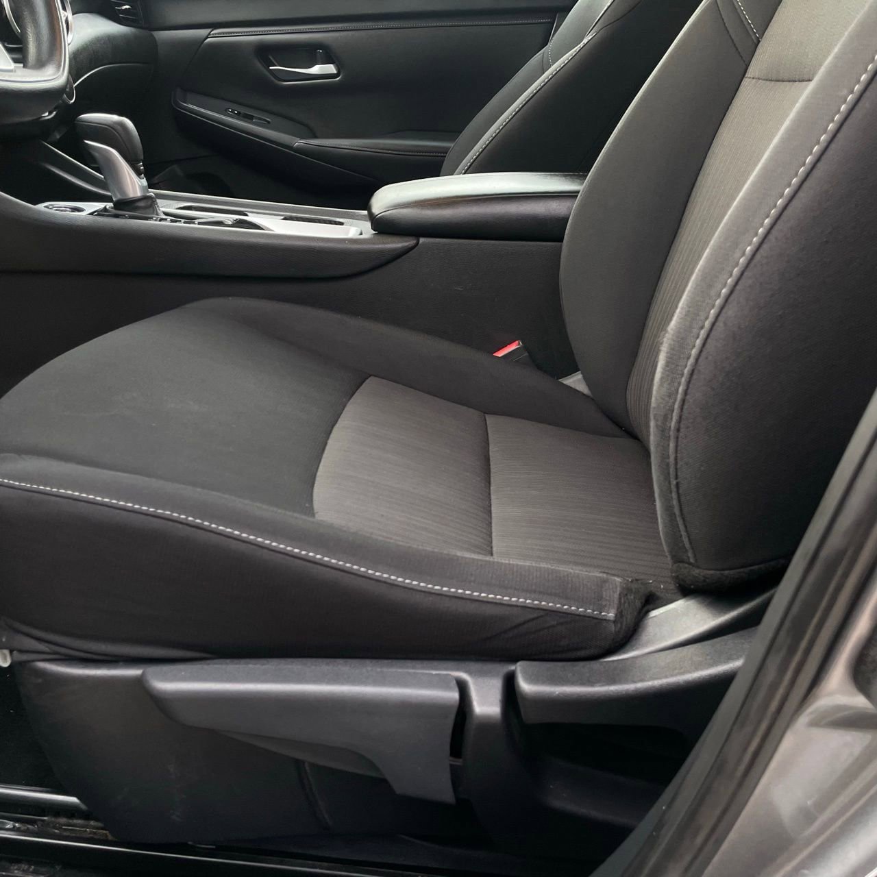 Used 2023 Nissan Sentra SV image 23